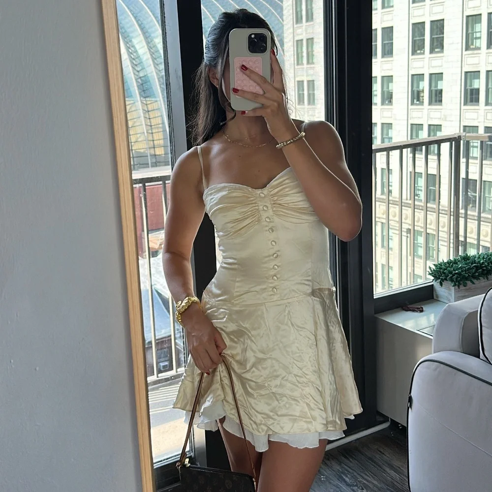 Reformation Cream Mini Dress - Picture 3 of 8